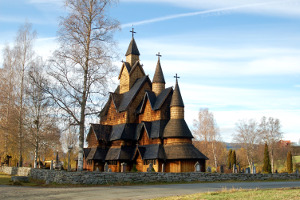 Reisgids Noorwegen | staafkerk van Heddal